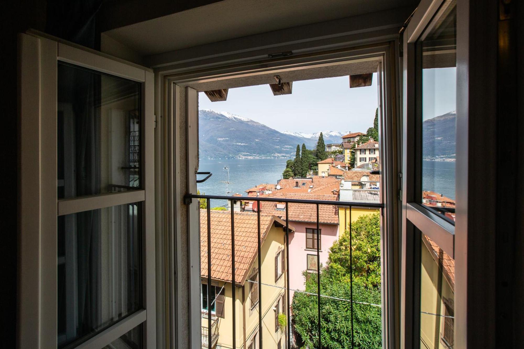 Albergo Del Sole Varenna Exteriér fotografie