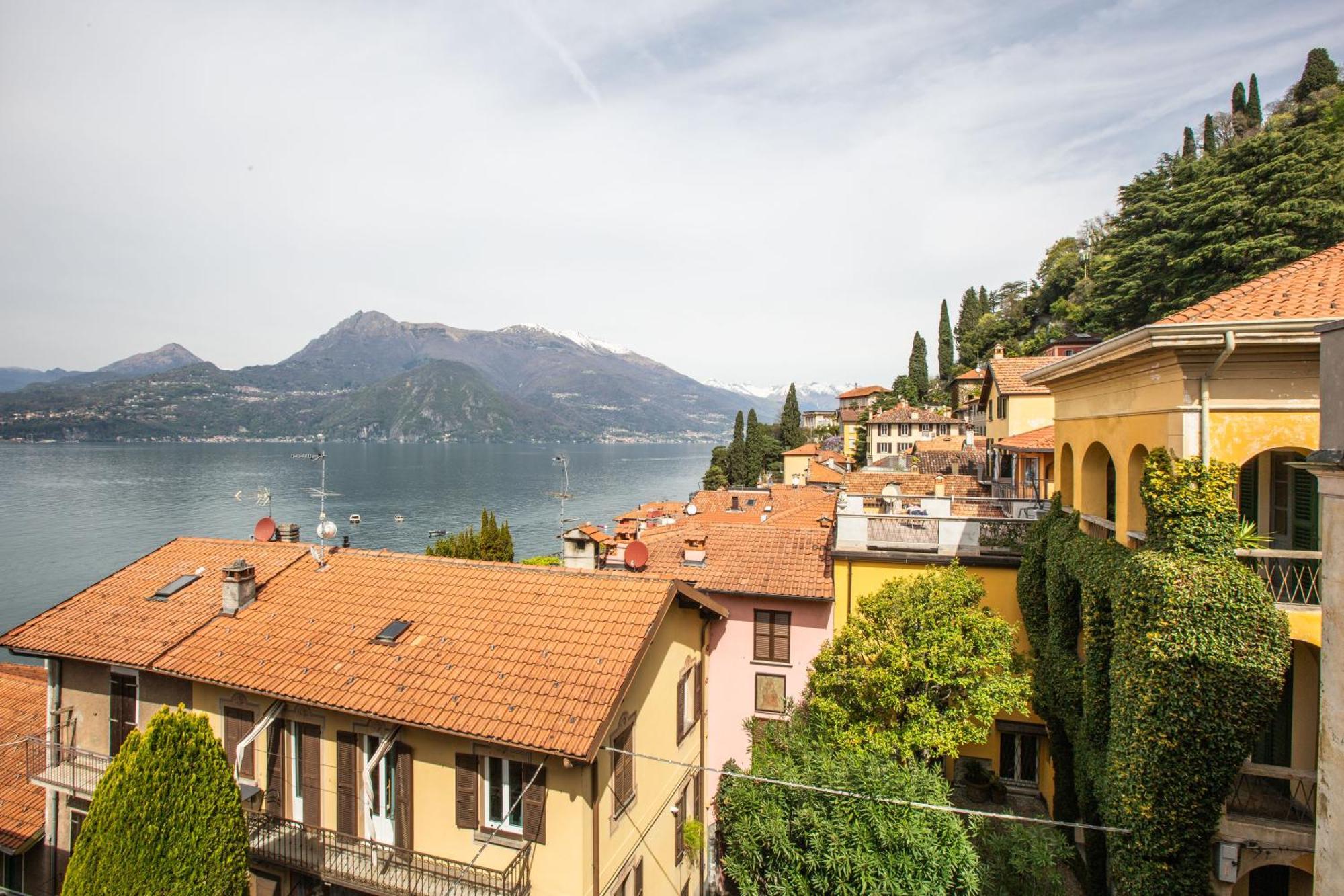 Albergo Del Sole Varenna Exteriér fotografie